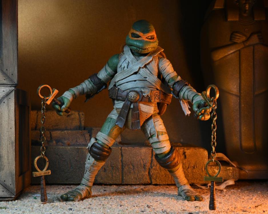Universal Monsters x Teenage Mutant Ninja Turtles Ultimate Michelangel   Epic Toys and Collectibles